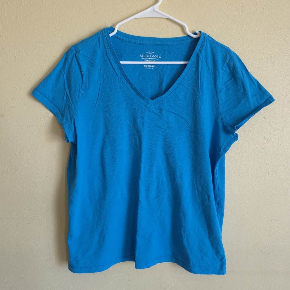 Faded Glory Short Sleeve V-neck T-Shirt Blue XXL (20) Plus Size Casual Staple